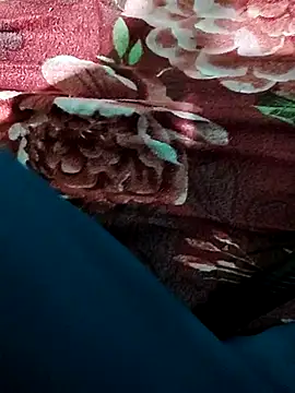 عرض كام heena7348