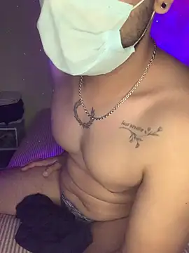Show de webcam de SaltyYoungDaddy