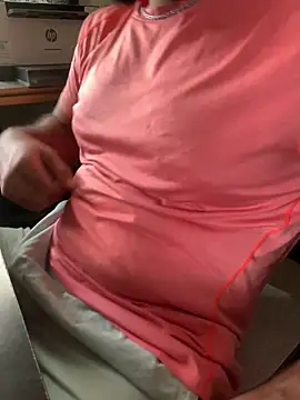SaltyYoungDaddy 网络视讯表演