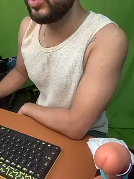 SaltyYoungDaddy Adlı Modelin Web Kamerası Şovu