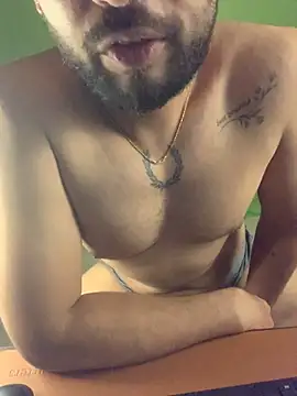 SaltyYoungDaddy webkamerás műsora