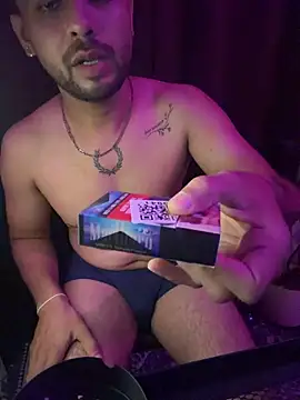 SaltyYoungDaddy Шоу с уебкамера