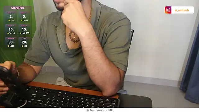 Show Webcam de SaltyYoungDaddy