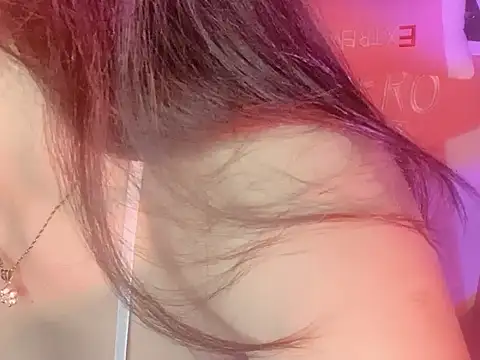 Uri_sexy Show Webcam