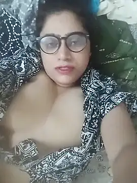 yourchahat27 Show Webcam