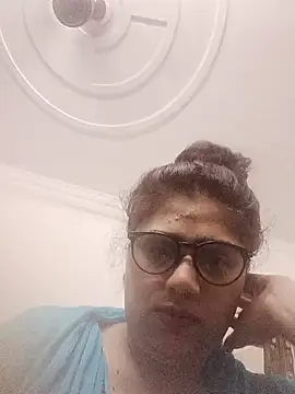 yourchahat27's Webcam Show
