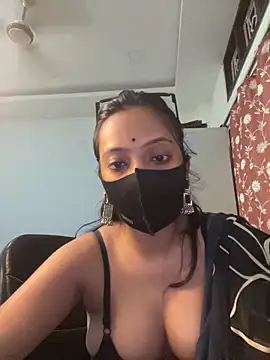 Chat XXX en directo de livia_dolls