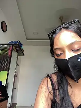 livia_dolls Chat XXX live