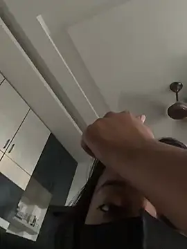 livia_dolls – Naživo XXX chat