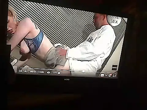Dreamzluvz2 Webcam Show