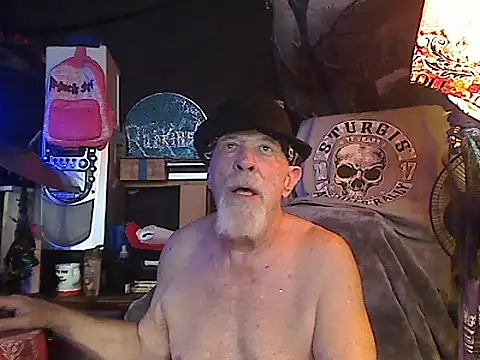 Dreamzluvz2's Webcam Show