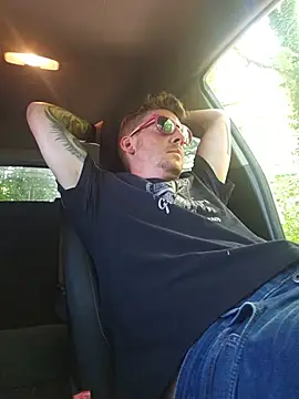 Pokazy przed kamerką – derchecker_sexy