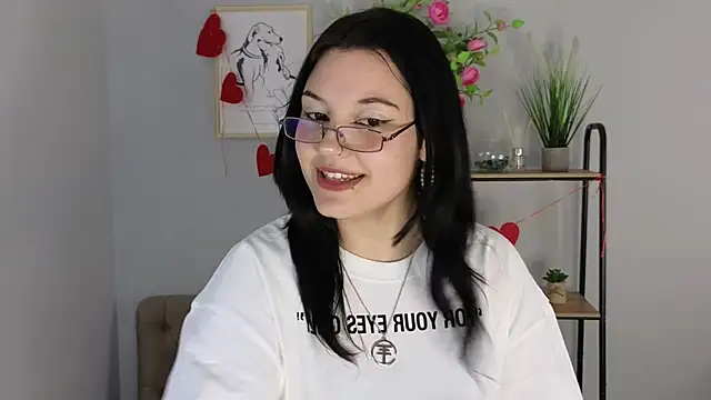 Živá chatovací místnost Veronica_McKinney