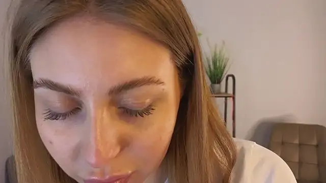 הופעת וובקאם של Janet_Jones_