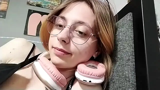 Michelllle's Webcam Show