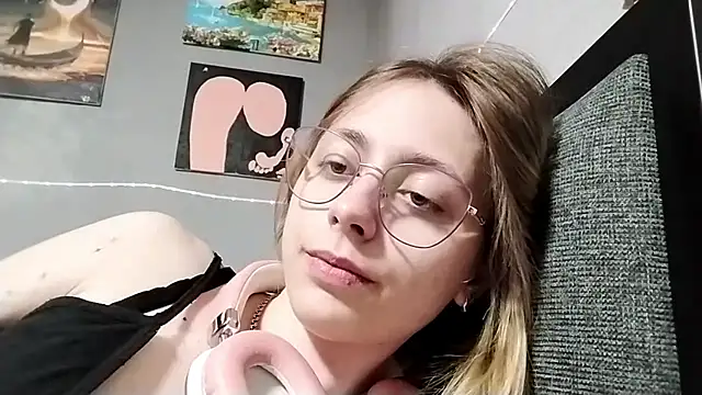 Michelllle's Webcam Show