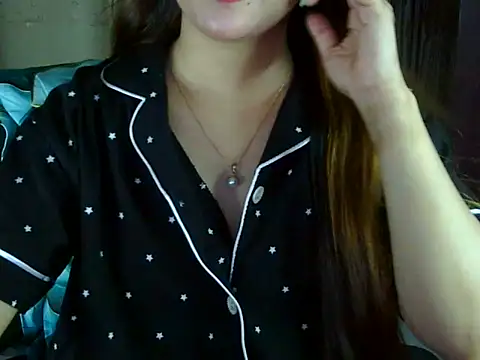 Adiba_Obu_20 Adlı Modelin Canlı XXX Sohbeti