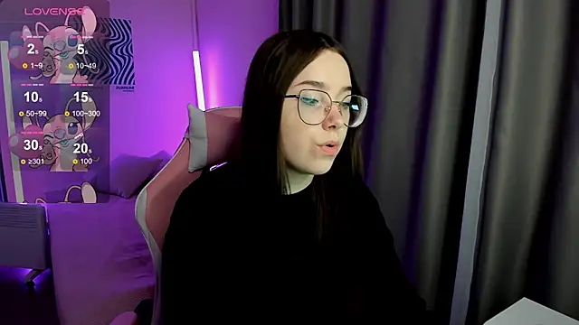 KellyMiltonn Live XXX chat