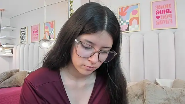 XXX chat uživo modela amber_hill__
