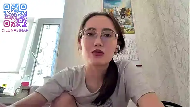 VickieTrudo webcam show