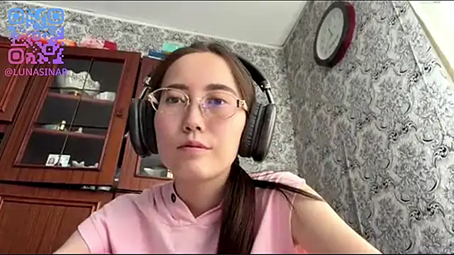 VickieTrudo's Webcam Show