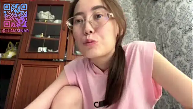 VickieTrudo webcam show