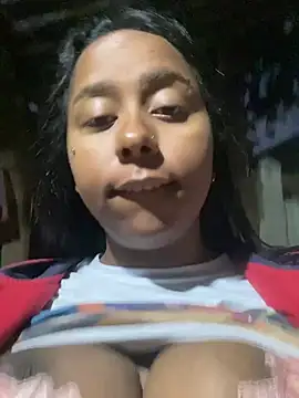 jhenannyy Pertunjukan Webcam