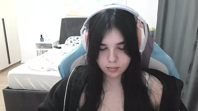 Živý XXX chat LunarMia