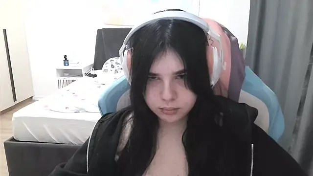 LunarMia Live XXX-chat