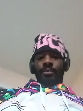 Keepemwett's Webcam Show