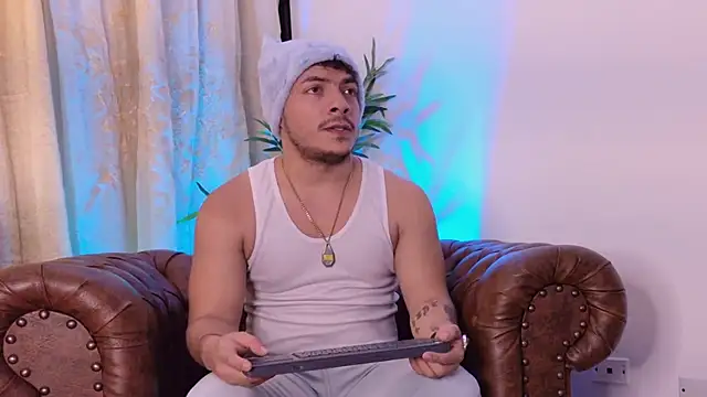 Show de OliverWyse na webcam