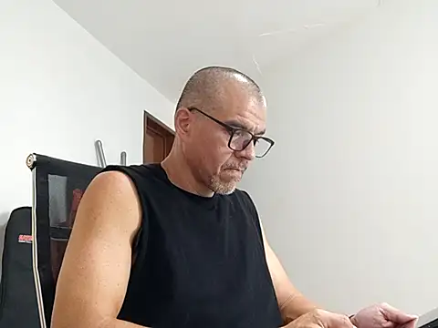 Gaceru01006's Webcam Show