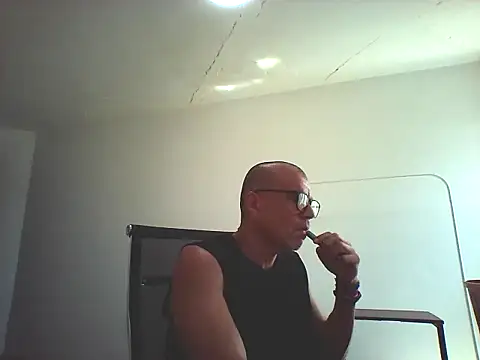 Gaceru01006 Adlı Modelin Web Kamerası Şovu