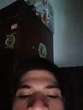 Oliver_LA webkamerás műsora