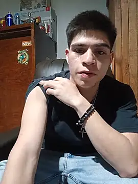 Oliver_LA Pertunjukan Webcam