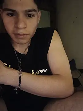 Oliver_LA Show in webcam