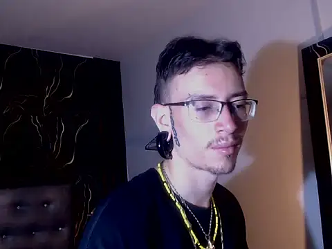Živý XXX chat Ryan_Owenss