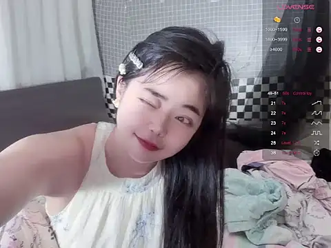 Lili-0521 Pertunjukan Webcam