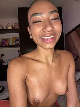 Mia-Lorette's Webcam Show