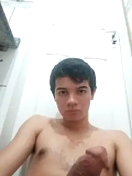 Show de novinho-bundudo na webcam