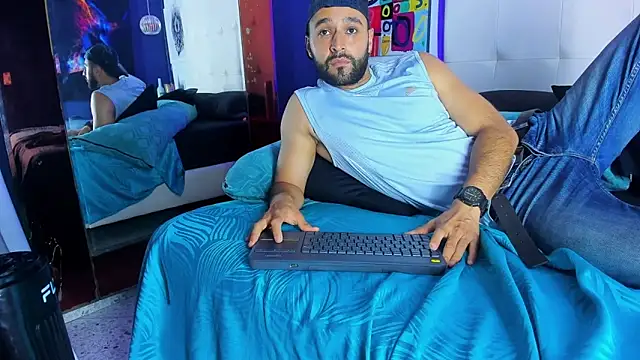 Mike333_n Webbikameraesitys