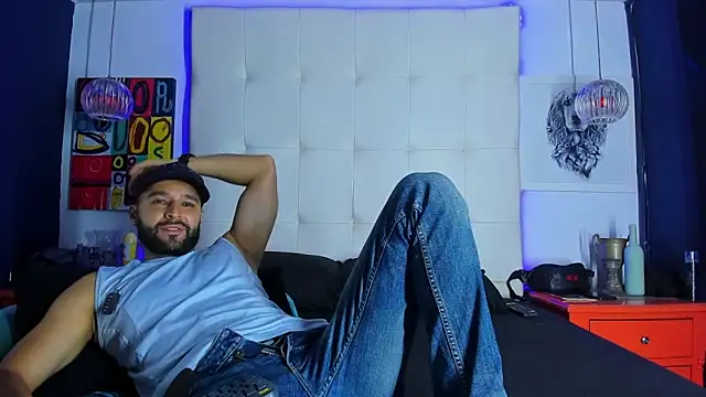 Mike333_n Webbikameraesitys