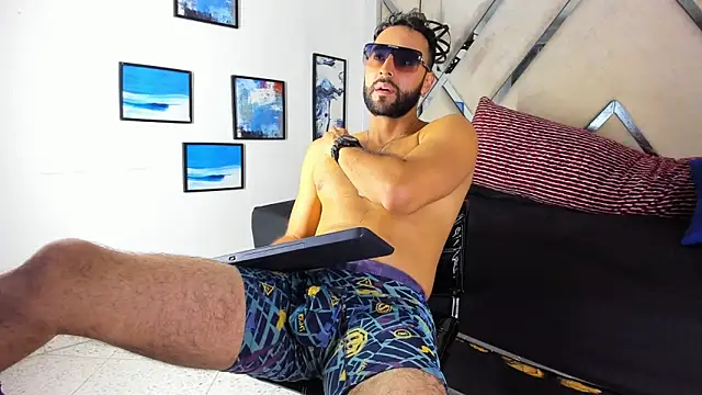 Mike333_ webcam show