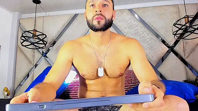 Вебкам-шоу Mike333_