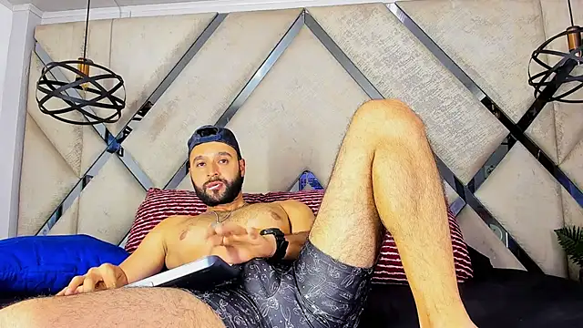 Mike333_ Webcam-Show