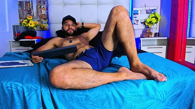 Mike333_ Шоу с уебкамера