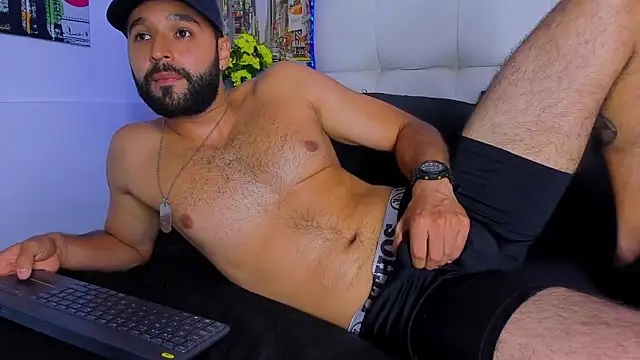 Webkamerová show Mike333_