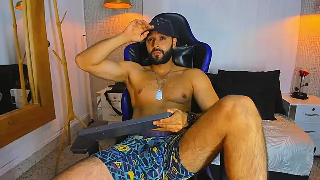 Mike333_'s Webcam Show