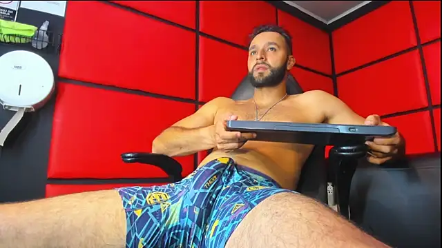 Mike333_ Webcamshow
