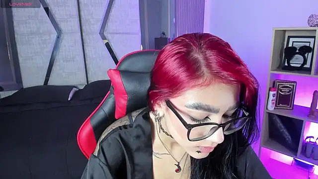 Nezukoo_1's Webcam Show